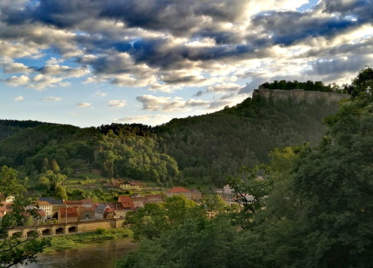 Luxusboofe - Ferienhaus Am Lilienstein Konigstein an der Elbe Exterior photo
